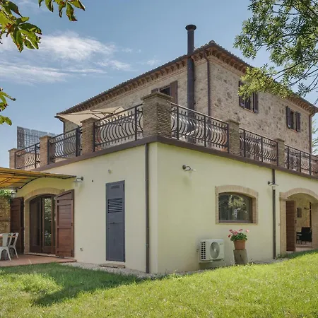 2 Bedroom Beautiful In